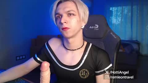 Snapshot of leon_yuugen chatting on June 24, 2026, 5:12 pm Leon online show from June 24, 2026, 5:12 pm