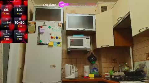 Snapshot of leona_tracie chatting on March 23, 2026, 6:56 pm Leona tracie online show from March 23, 2026, 6:56 pm