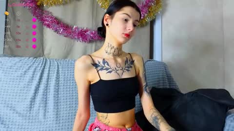 Donna online show from December 23, 2025, 1:36 am