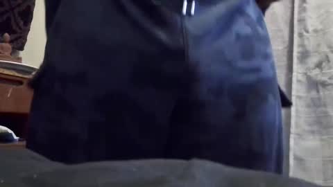 Snapshot of leonar0101 chatting on January 13, 2025, 12:02 pm leonar0101 online show from January 13, 2025, 12:02 pm