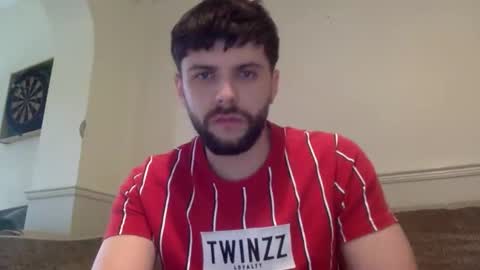 leonjmeab online show from April 16, 2026, 5:03 pm