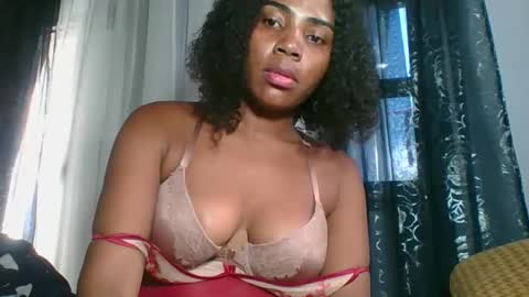 Snapshot of leonnida chatting on April 3, 2026, 9:40 am leonnida online show from April 3, 2026, 9:40 am
