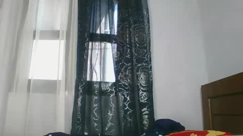 Snapshot of leonnida chatting on April 9, 2026, 7:58 am leonnida online show from April 9, 2026, 7:58 am