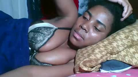 Snapshot of leonnida chatting on April 17, 2026, 7:17 pm leonnida online show from April 17, 2026, 7:17 pm