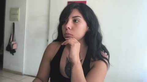 Snapshot of leonorfox chatting on June 23, 2026, 4:27 pm leonorfox online show from June 23, 2026, 4:27 pm