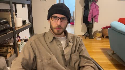 Snapshot of leonvampire chatting on January 27, 2025, 11:32 am Leon online show from January 27, 2025, 11:32 am