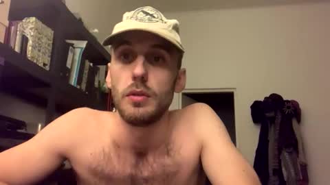 Leon online show from November 24, 2025, 4:51 pm