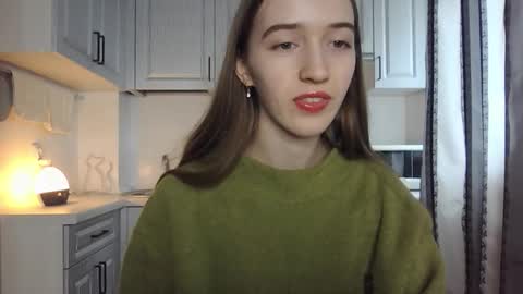 Snapshot of leslie_my_lovee chatting on September 28, 2025, 11:04 am  LESLIE   online show from September 28, 2025, 11:04 am