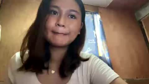 Ani online show from April 27, 2026, 4:10 am