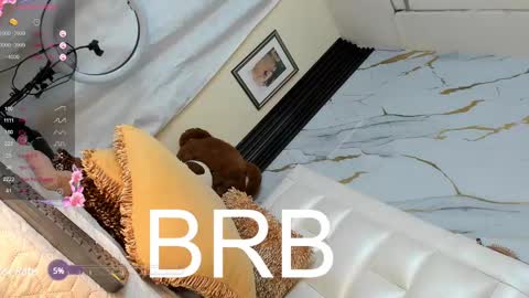 I am here from Monday to Friday from 730 am to 130 pm Colombia time and saturday from 500 am to 1000 am .... Soon Blue page online show from March 2, 2025, 1:05 pm