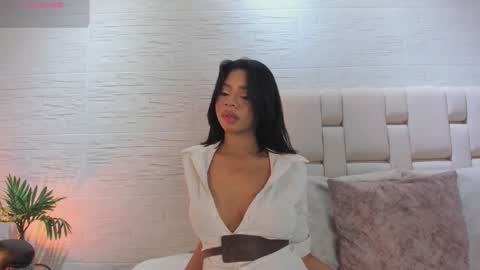 Less Lee online show from February 19, 2026, 11:39 am