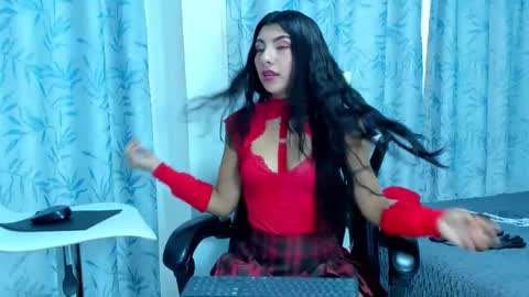 Snapshot of lessly_kittyn chatting on October 11, 2025, 6:50 pm lessly online show from October 11, 2025, 6:50 pm