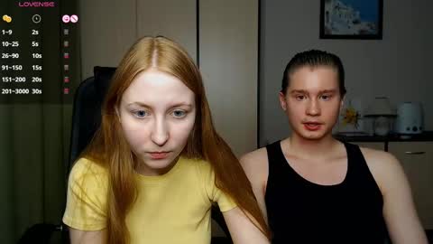 Snapshot of lessyxjhony chatting on February 19, 2025, 1:39 pm Alisa Jhony online show from February 19, 2025, 1:39 pm