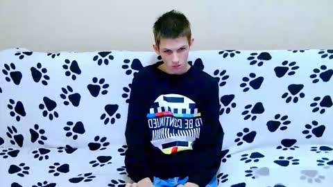 lester_broo online show from February 8, 2026, 6:06 am