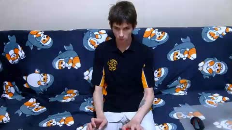 Snapshot of lester_broo chatting on August 1, 2026, 7:24 pm lester_broo online show from August 1, 2026, 7:24 pm