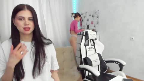 Fiona online show from February 28, 2025, 3:59 am