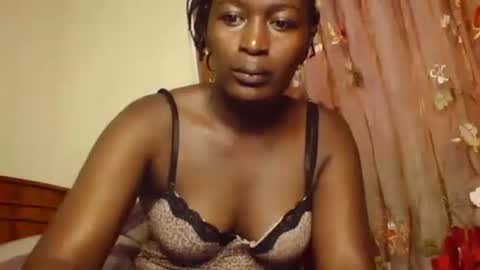 Snapshot of letecia557422 chatting on September 9, 2025, 7:19 am Letecia557422 online show from September 9, 2025, 7:19 am