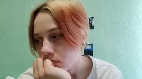 letitiaboteler online show from November 26, 2025, 11:00 am