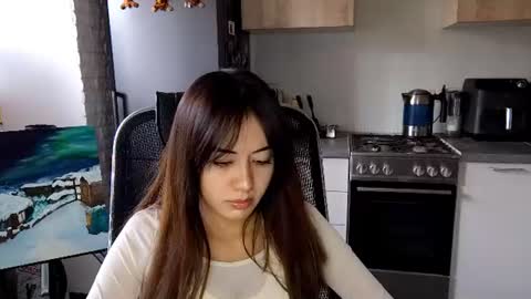 Snapshot of letitiamagett chatting on June 17, 2026, 10:06 am Emily online show from June 17, 2026, 10:06 am