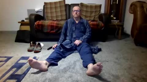 paul online show from December 1, 2025, 11:43 pm