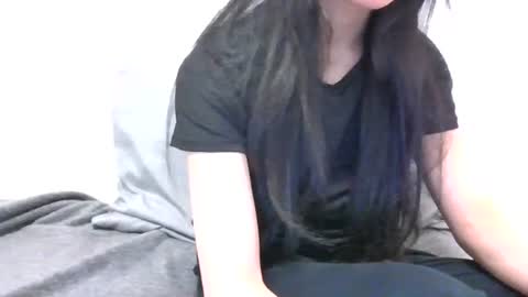 lets_play143 online show from February 17, 2026, 5:48 am