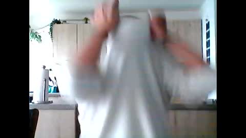 letshavefun2gether68 online show from September 27, 2025, 12:10 pm