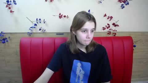 letty_curly online show from December 5, 2024, 3:39 pm