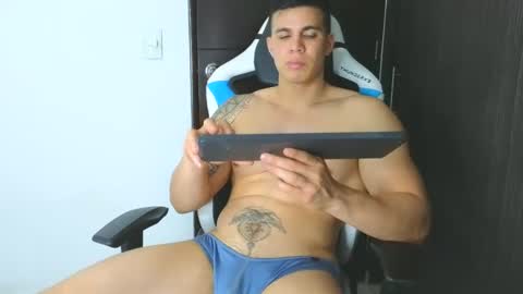 levelingg online show from December 6, 2024, 6:37 am