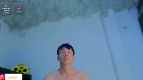 Snapshot of levi_ackermann1 chatting on May 10, 2026, 9:31 pm Levi online show from May 10, 2026, 9:31 pm