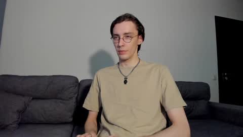 Snapshot of levilys chatting on January 17, 2025, 5:00 am Next Stream 02122024 2000 UTC0 online show from January 17, 2025, 5:00 am