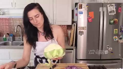 Snapshot of levity_opossum chatting on June 17, 2026, 12:02 am Levity online show from June 17, 2026, 12:02 am