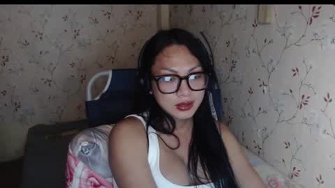 Snapshot of lexi09822 chatting on July 3, 2026, 1:28 pm Hev Lexi online show from July 3, 2026, 1:28 pm