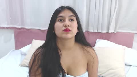 Snapshot of lexi_bloom chatting on January 18, 2025, 4:31 pm Gabrielle online show from January 18, 2025, 4:31 pm
