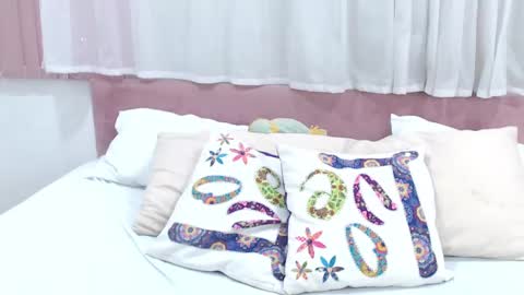Snapshot of lexi_bloom chatting on January 29, 2025, 5:35 pm Gabrielle online show from January 29, 2025, 5:35 pm