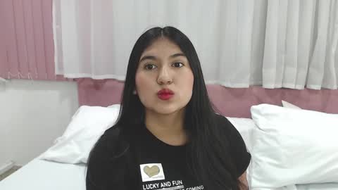 Snapshot of lexi_bloom chatting on February 9, 2025, 11:25 am Gabrielle online show from February 9, 2025, 11:25 am
