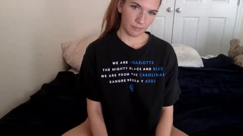 Alexia L. online show from December 2, 2024, 4:20 pm