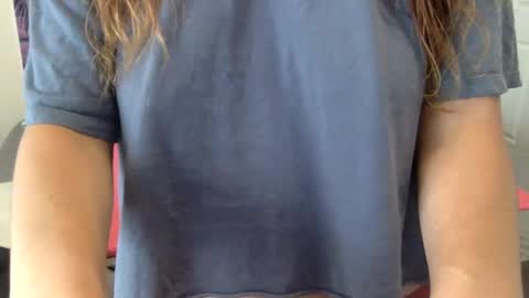 Alexia L. online show from September 25, 2025, 3:49 pm