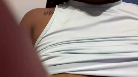 lexiilucky online show from November 3, 2025, 4:25 am