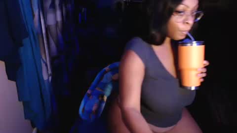 Snapshot of lexijaynex chatting on January 6, 2025, 8:03 am LEXIJAYNE online show from January 6, 2025, 8:03 am