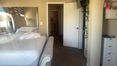 lexi online show from March 12, 2026, 6:47 pm