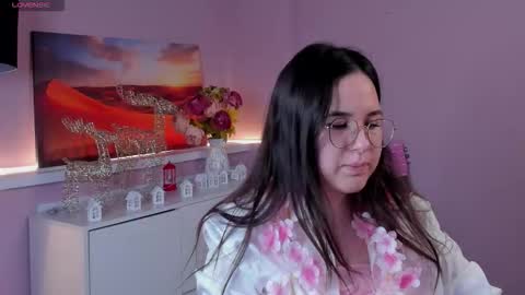 leylamirage online show from February 19, 2026, 12:34 pm