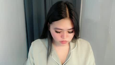 Snapshot of lhara_cumming chatting on June 14, 2026, 11:18 pm LHARA online show from June 14, 2026, 11:18 pm
