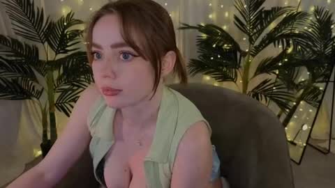 Snapshot of li_j chatting on May 15, 2026, 11:34 pm Linda my FANSLY red fury online show from May 15, 2026, 11:34 pm