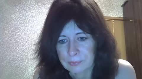 lia_ang online show from October 24, 2025, 8:49 pm