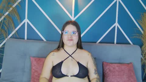 Snapshot of lia_avalon chatting on May 25, 2026, 11:38 am Lia Avalon online show from May 25, 2026, 11:38 am