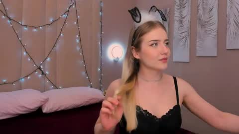 Snapshot of lia_candy_ chatting on April 19, 2026, 1:38 am Lia online show from April 19, 2026, 1:38 am
