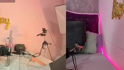 Snapshot of lia_little18 chatting on April 25, 2026, 9:01 am lia_little18 online show from April 25, 2026, 9:01 am