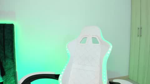 Little Queen Lia  online show from February 1, 2025, 1:34 am