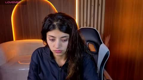 Snapshot of lia_queen_tx chatting on June 7, 2026, 1:26 pm Online 1400 - 2100 online show from June 7, 2026, 1:26 pm