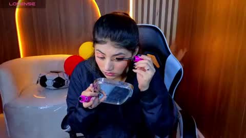 Snapshot of lia_queen_tx chatting on July 12, 2026, 3:08 am Online 1400 - 2100 online show from July 12, 2026, 3:08 am